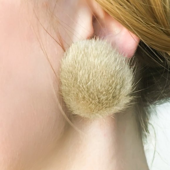 Vintage Fur Earrings - Picture 1 of 6
